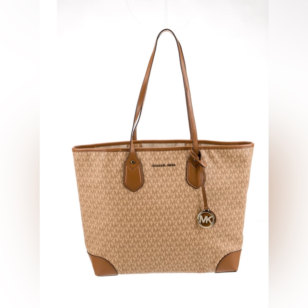 NWT Michael Kors Eva Butternut Tote